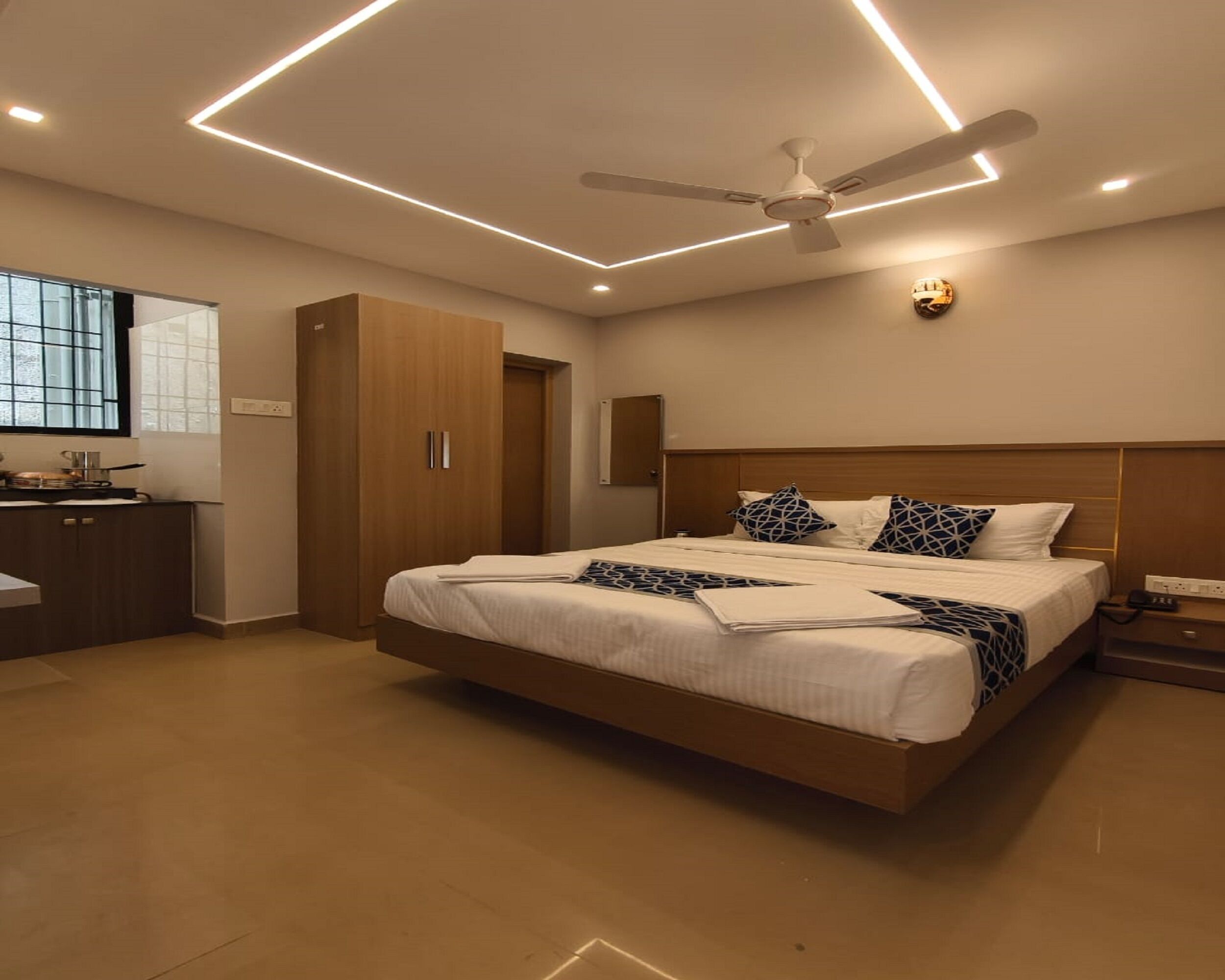 Deluxe Room | Free WiFi