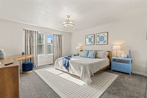 4 bedrooms, desk, iron/ironing board, travel cot