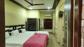 Accès au Wi-Fi (inclus), literie fournie