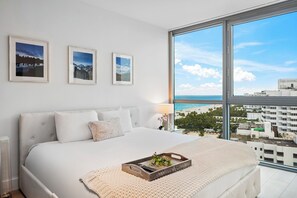 2 soverom, safe på rommet, skrivebord og strykejern/-brett