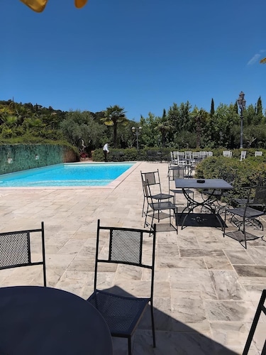 Borgo Sante Country House