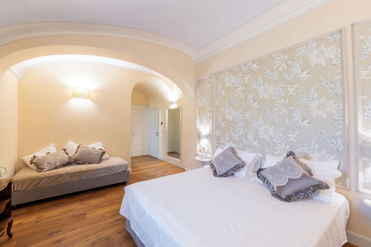 Superior Triple Room VIOLA DEL PENSIERO