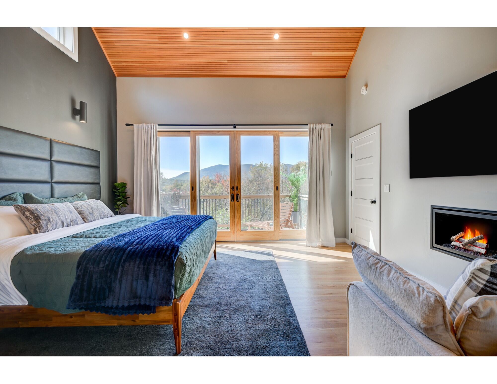 4 Schlafzimmer, Bügeleisen/Bügelbrett, kostenloses WLAN, Bettwäsche