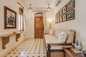 Villa | 4 bedrooms - 4bhk Villa in Siolim Pool Lush Forest View (Siolim)