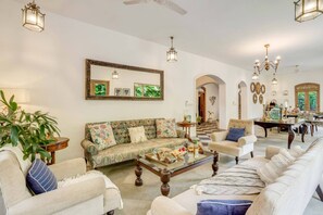 Villa | 4 bedrooms - 4bhk Villa in Siolim Pool Lush Forest View (Siolim)