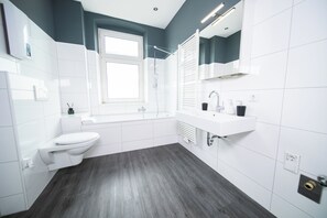 Superior-Apartment, 2 Schlafzimmer, Küche | Badezimmer