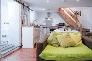 House | 1 bedroom, Internet - Soap Barn - 1 Bedroom Cottage - Manorbier (Tenby)