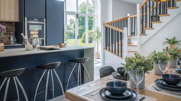 House | 3 bedrooms, Internet