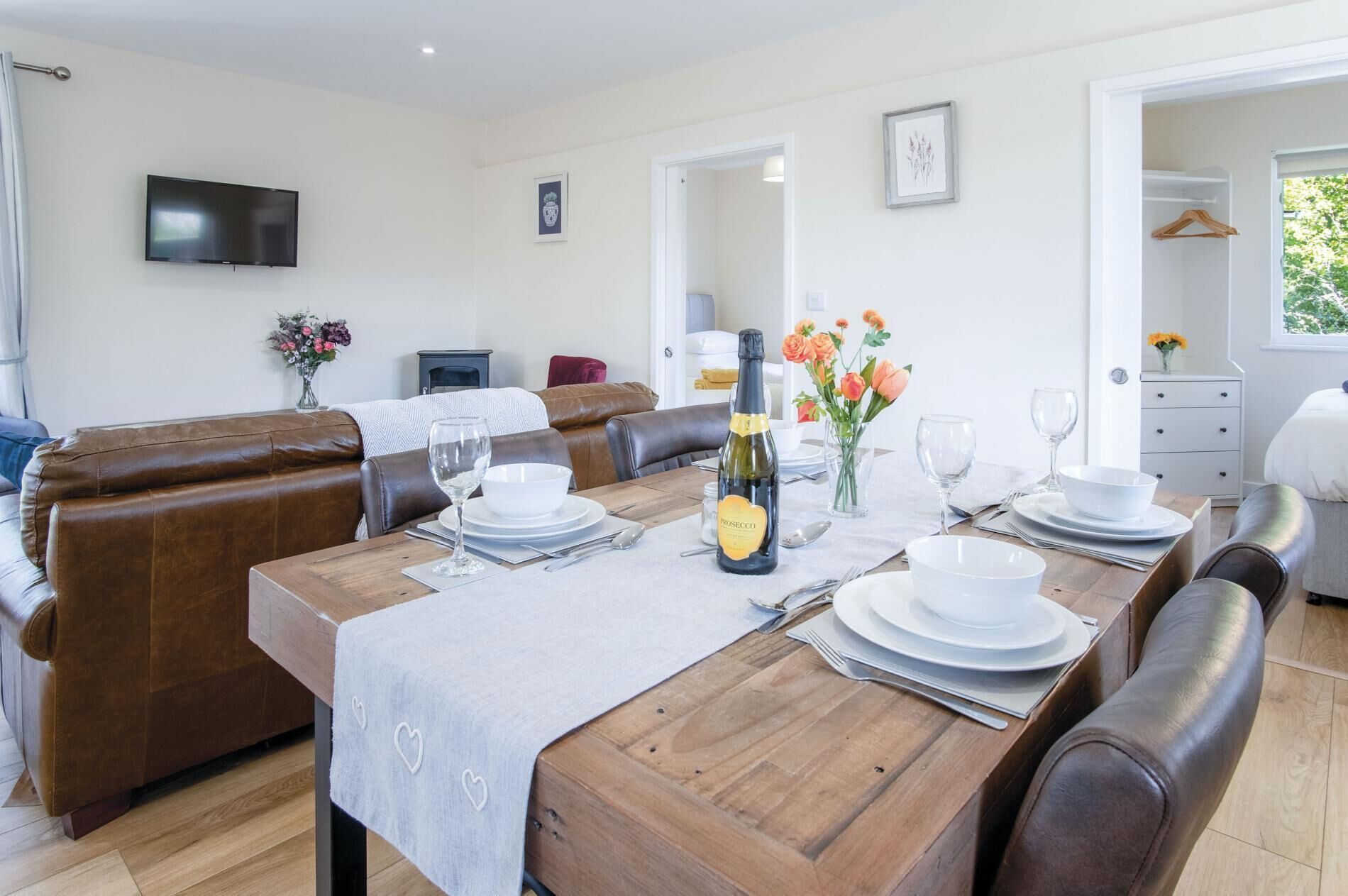 Apartment | 2 bedrooms, Internet