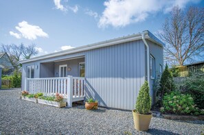 Apartment | 2 bedrooms, Internet - Skomer Lodge - 2 Bedroom Lodge - Manorbier (Tenby)