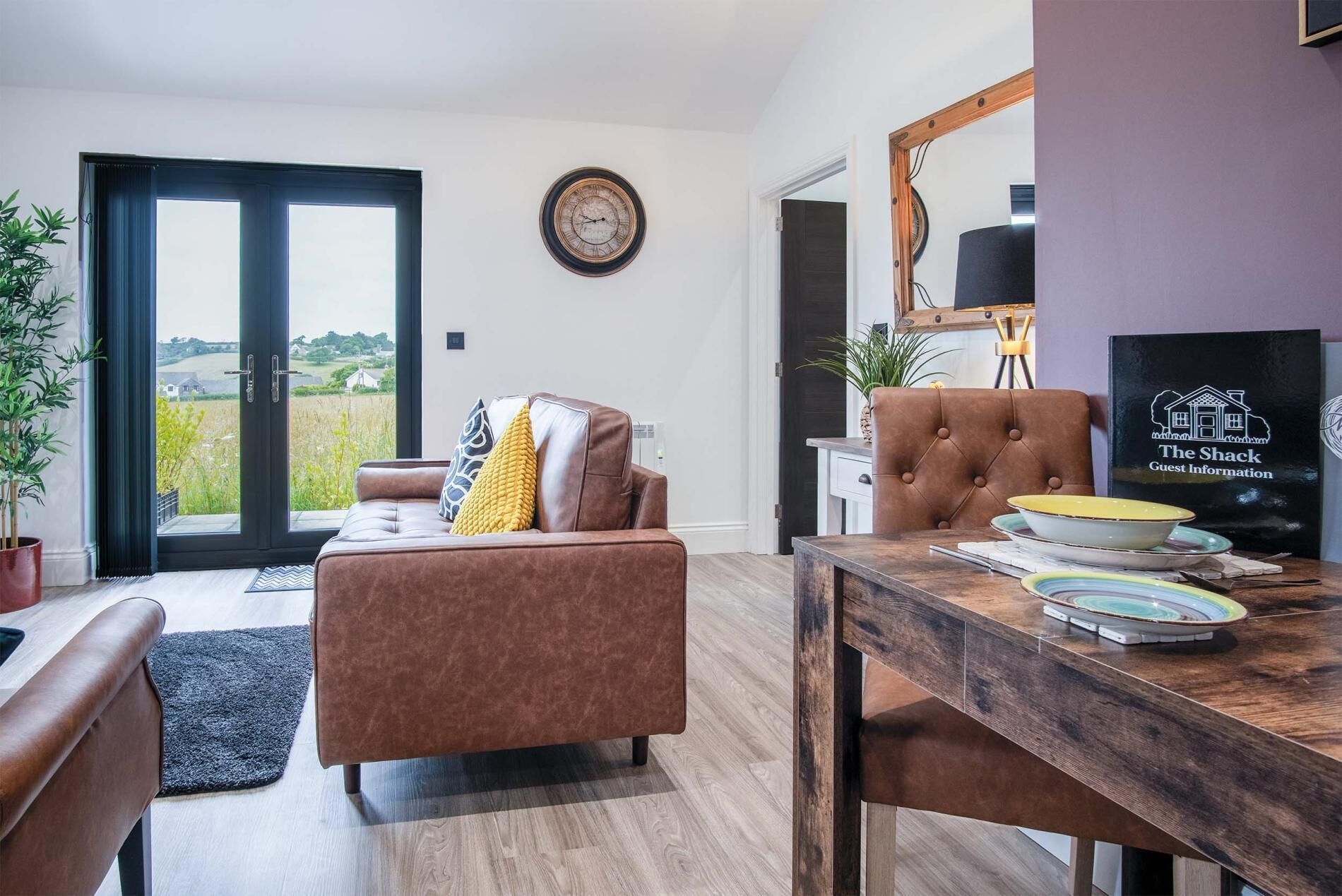 1 غرفة نوم وخدمة الإنترنت