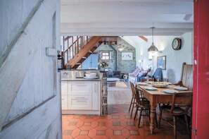 3 habitaciones y acceso a internet 