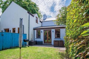 House | 3 bedrooms, Internet - Tregoyr - 3 Bedroom Holiday Home - St Florence (Tenby)