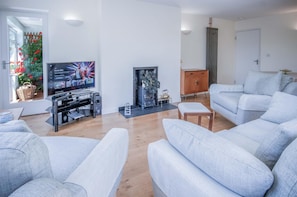 House | 2 bedrooms, Internet - Palace Park - 2 Bedroom Bungalow - Manorbier (Tenby)