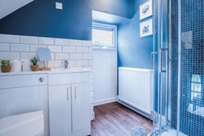 House | 1 bedroom, Internet - The Carthouse - 1 Bedroom Cottage - Princes Gate (Narberth)