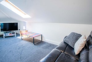 Apartment | 1 bedroom, Internet