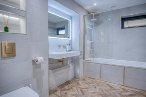 Apartamento | 2 dormitorios y Internet