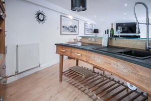 House | 2 bedrooms, Internet