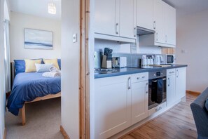 1 bedroom, Internet - Harbour Hideaway - 1 Bedroom Apartment - Saundersfoot (Saundersfoot)