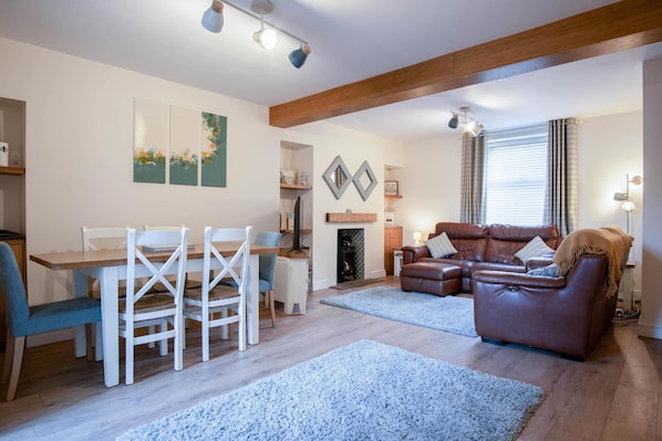 3 habitaciones y acceso a internet