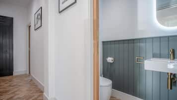Apartment | 3 bedrooms, Internet