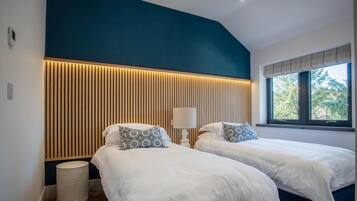 Apartment | 3 bedrooms, Internet
