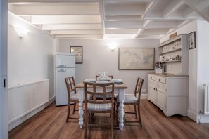 House | 1 bedroom, Internet