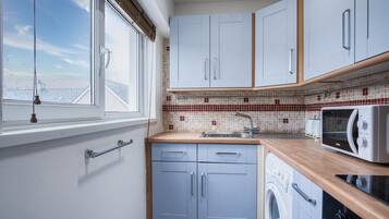 Apartment | 1 bedroom, Internet