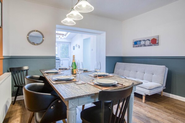 House | 3 bedrooms, Internet