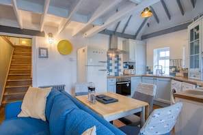 House | 2 bedrooms, Internet