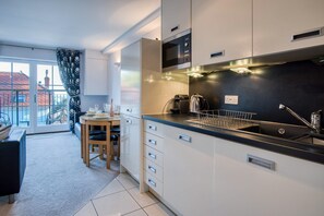 アパートメント | 2 室のベッドルーム、インターネットアクセス