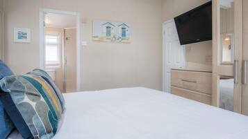 Apartment | 3 bedrooms, Internet