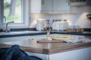 Apartment | 3 bedrooms, Internet - 1 Manor Lodge - 3 Bedroom Lodge - Pendine (Carmarthen)