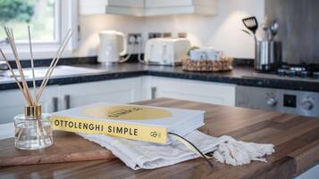 Apartment | 3 bedrooms, Internet