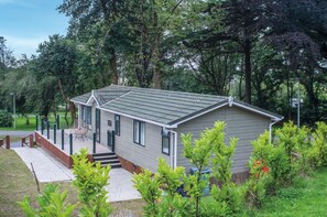 Apartment | 3 bedrooms, Internet - 1 Manor Lodge - 3 Bedroom Lodge - Pendine (Carmarthen)