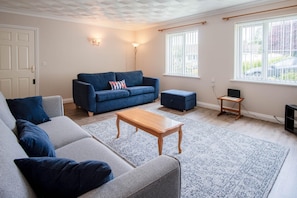 House | 3 bedrooms, Internet