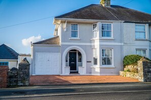 House | 3 bedrooms, Internet