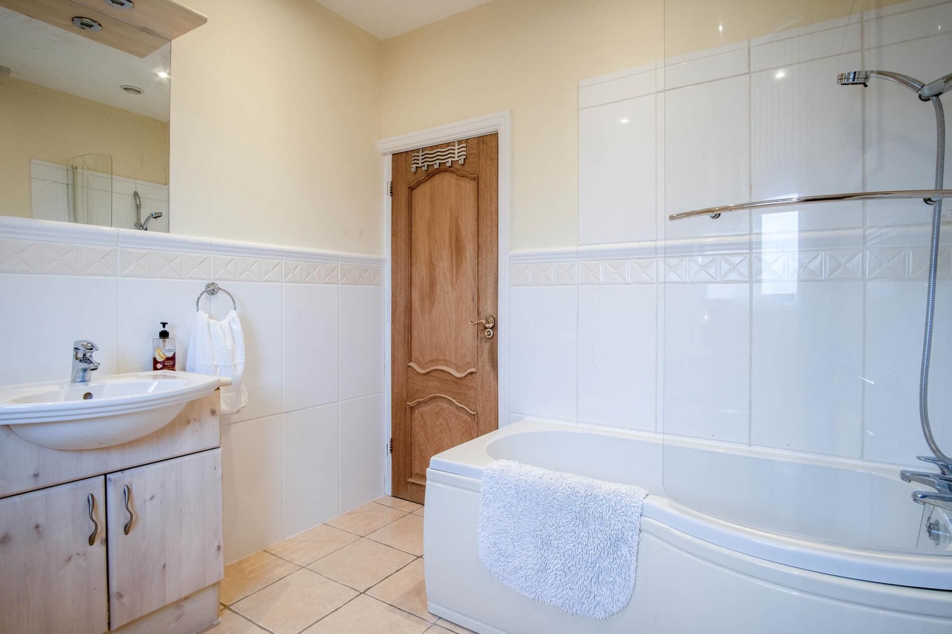 House | 3 bedrooms, Internet