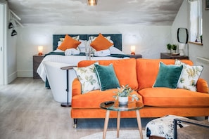 Apartment | Internet - The Pig Sty - 1 Bedroom Studio - Princes Gate (Narberth)