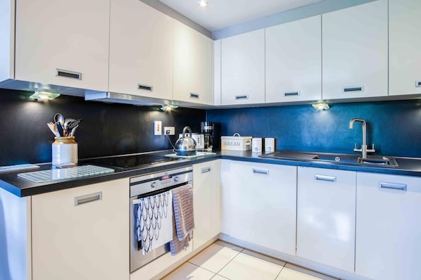 アパートメント | 2 室のベッドルーム、インターネットアクセス