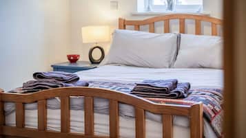 Apartment | 2 bedrooms, Internet