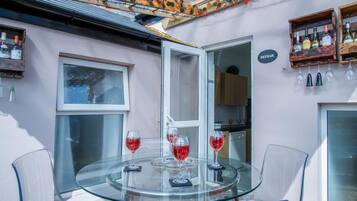 Apartment | 2 bedrooms, Internet