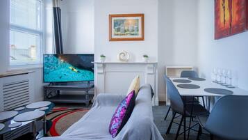 Apartment | 2 bedrooms, Internet