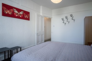 2 habitaciones y acceso a internet