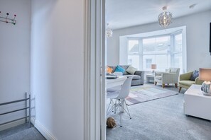 Apartment | 2 bedrooms, Internet