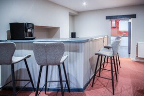 House | 9 bedrooms, Internet - The Lanterns - 9 Bedroom - Sleeps 17 - Saundersfoot Village Centre (Saundersfoot)