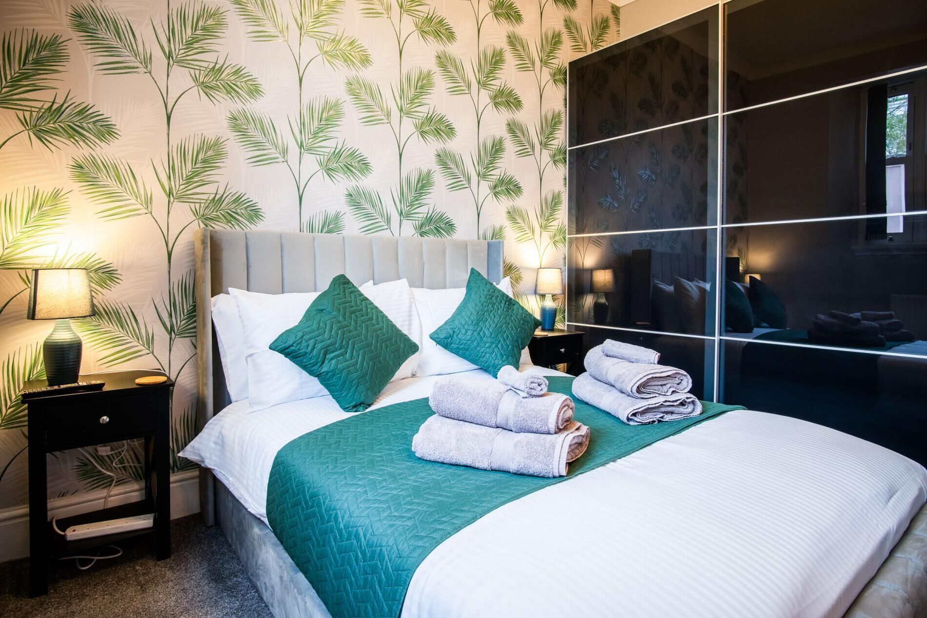 House | 9 bedrooms, Internet