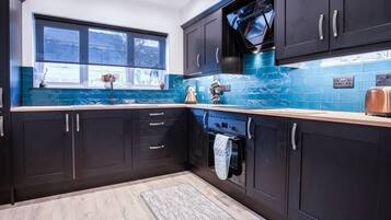 House | 2 bedrooms, Internet