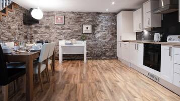 Nhà | 3 phòng ngủ, truy cập Internet tốc độ cao