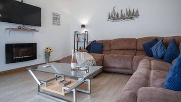 House | 3 bedrooms, Internet